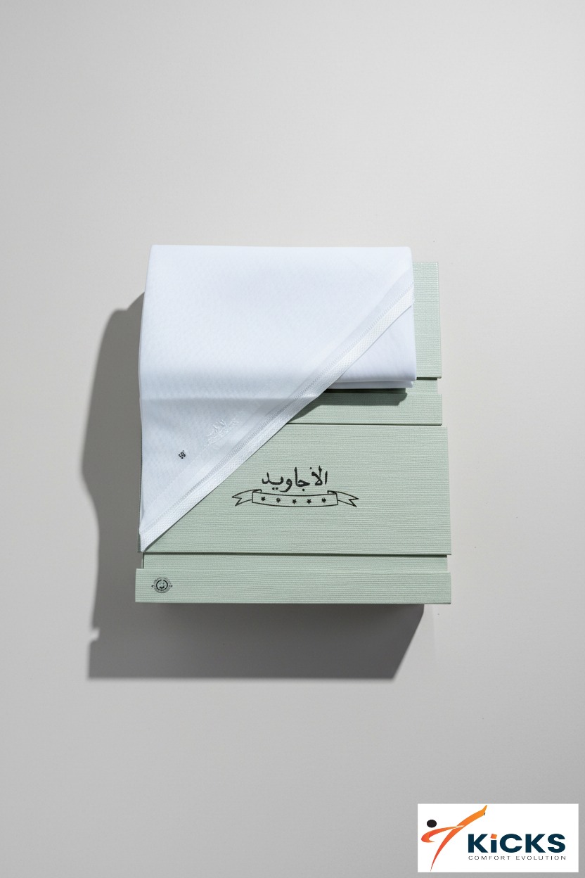 Al Ajaweed Premium White Gathra for Men Soft Textured Fabric, Traditional Wear الاجاويد، غترة بيضاء فاخرة للرجال، قماش ناعم الملمس، ملابس تقليدية - Image 3