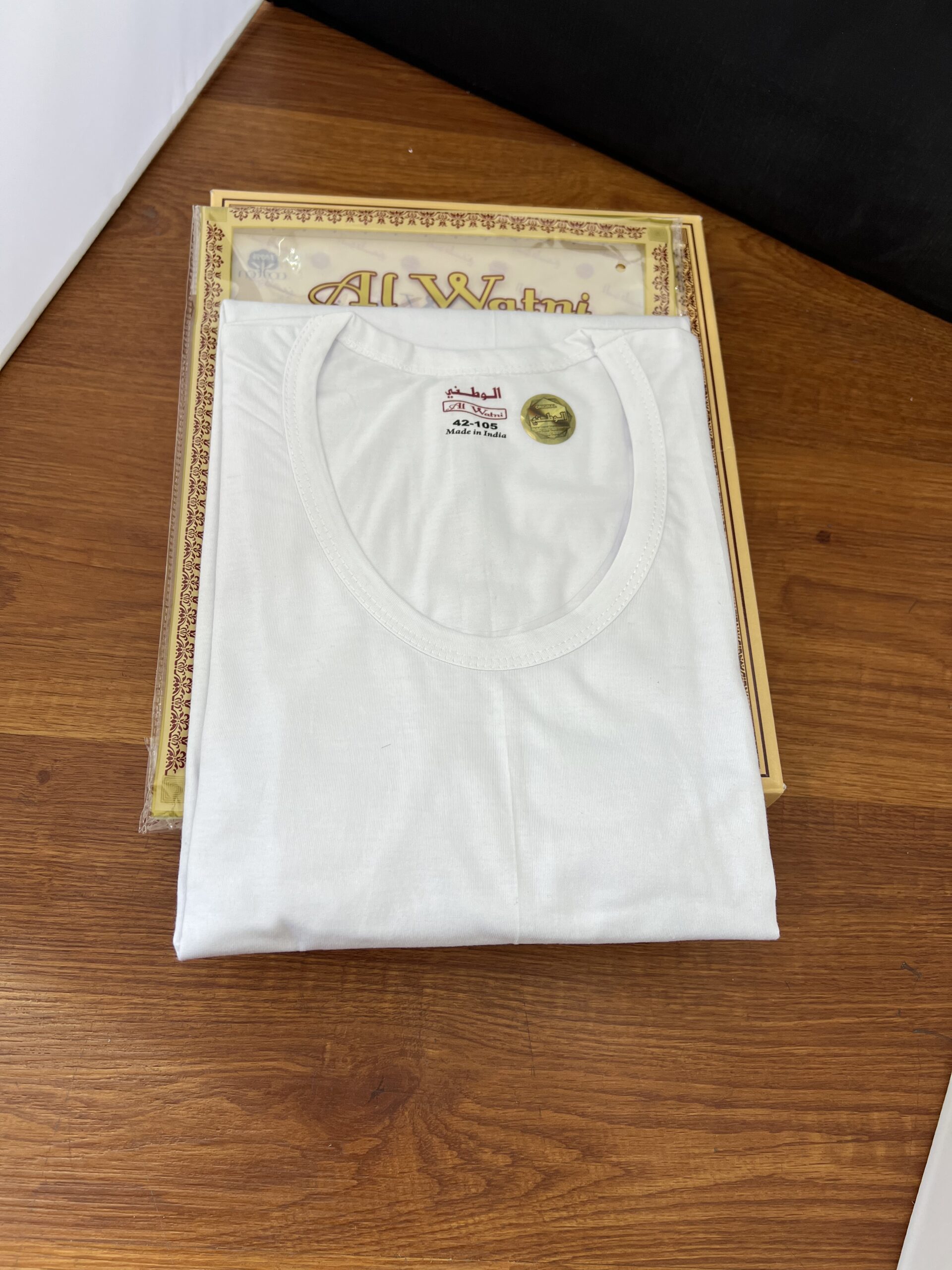 Al Watni 100% Cotton Undershirt ,Faneela Vest Pack of Six صندوق من ٦ قطع,الوطني قميص داخلي قطن 100%، فانيلة فيست - Image 4